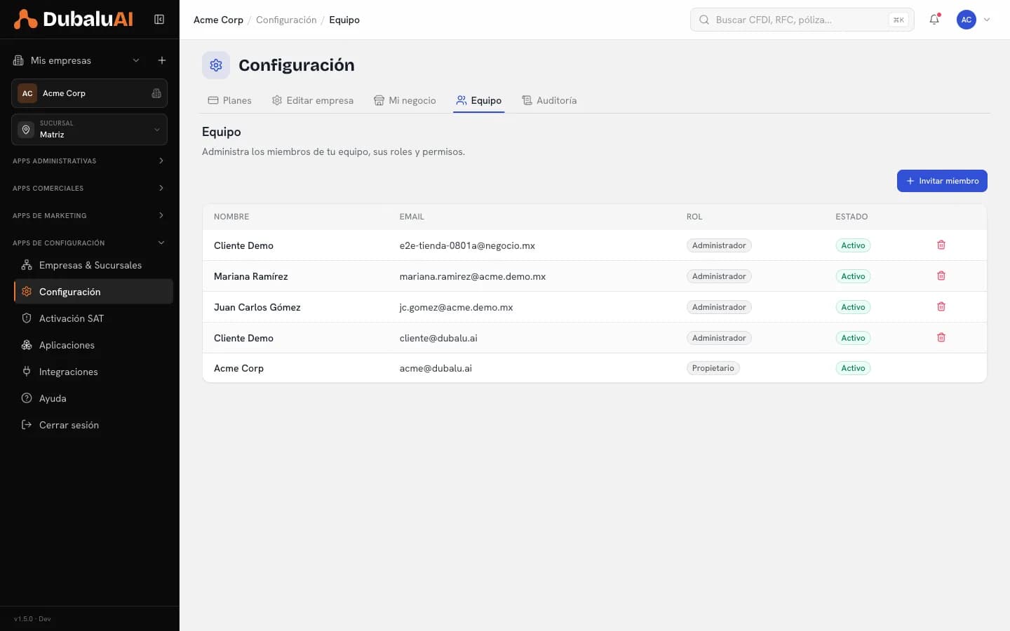 Pantalla de Equipo en Configuración de DubaluAI con miembros, sus roles y su estado